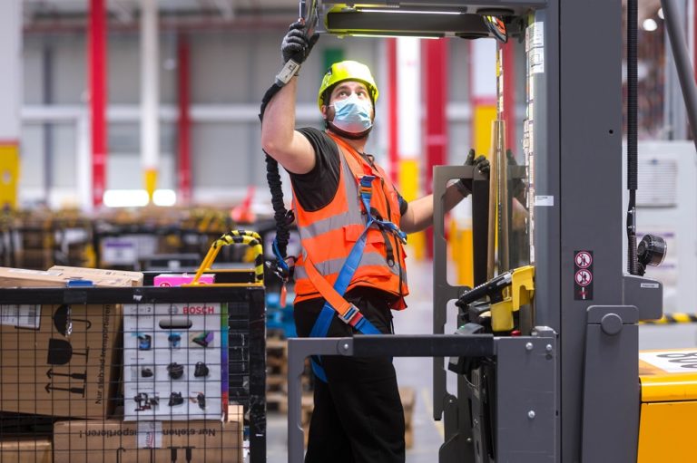 Height safety harness_photo.jpg