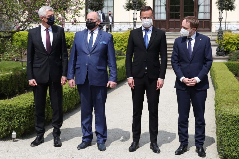 Ministri zahraničia krajín V4