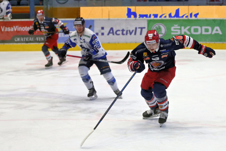 HOKEJ TE: Zvolen - Poprad