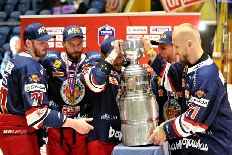 HOKEJ TE: Zvolen - Poprad