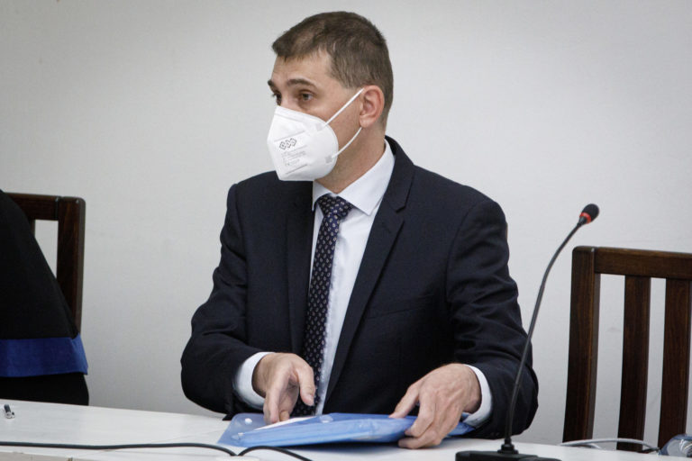 SÚDY: Pojednávanie s Adriánom Sz.