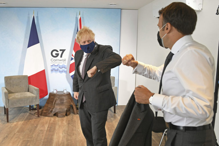 Boris Johnson, Emmanuel Macron