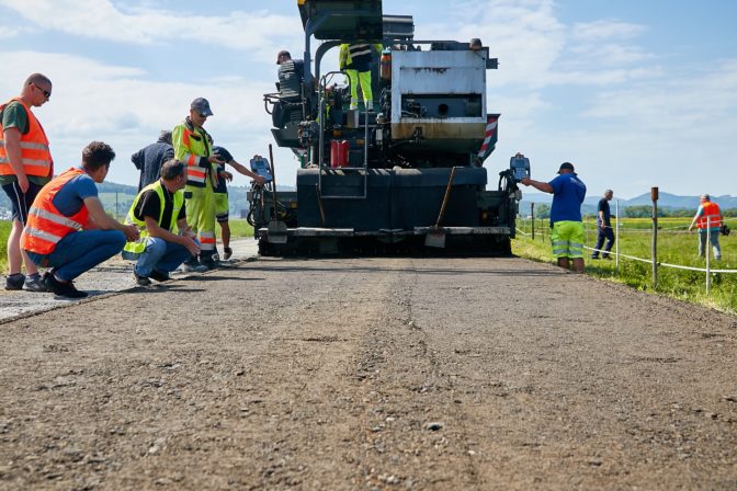 V Banskobystrickom kraji bude do konca roka zrekonštruovaných približne 700 kilometrov ciest druhej a tretej triedy.