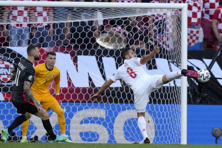 ME vo futbale 2020 (osemfinále): Chorvátsko - Španielsko