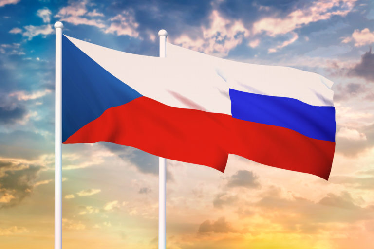 Česká vlajka, ruská vlajka