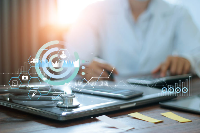 Technológie, doktor, umelá inteligencia