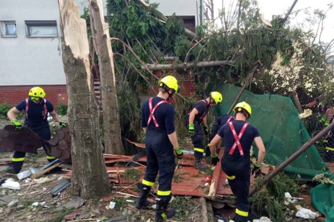 Hasiči, Tornádo na Južnej Morave