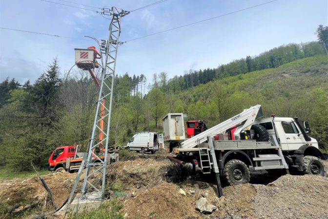 Elektrina, elektrické vedenie