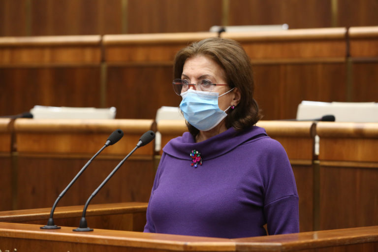 Anna Zemanová