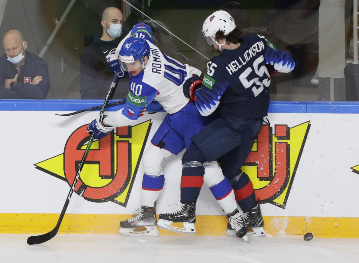MS hokeji 2021 (štvrťfinále) USA Slovensko (fotografie) Fotka 1 z
