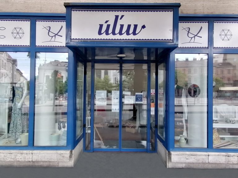 Ustredie ludovej umeleckej vyroby uluv.jpg