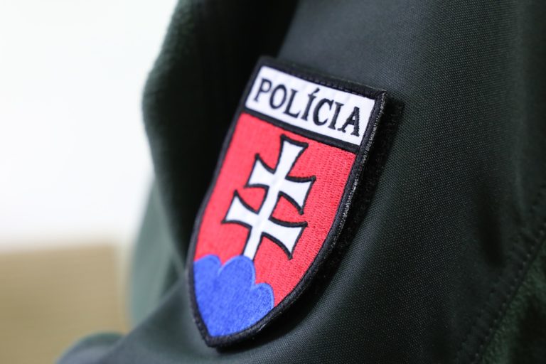 Polícia