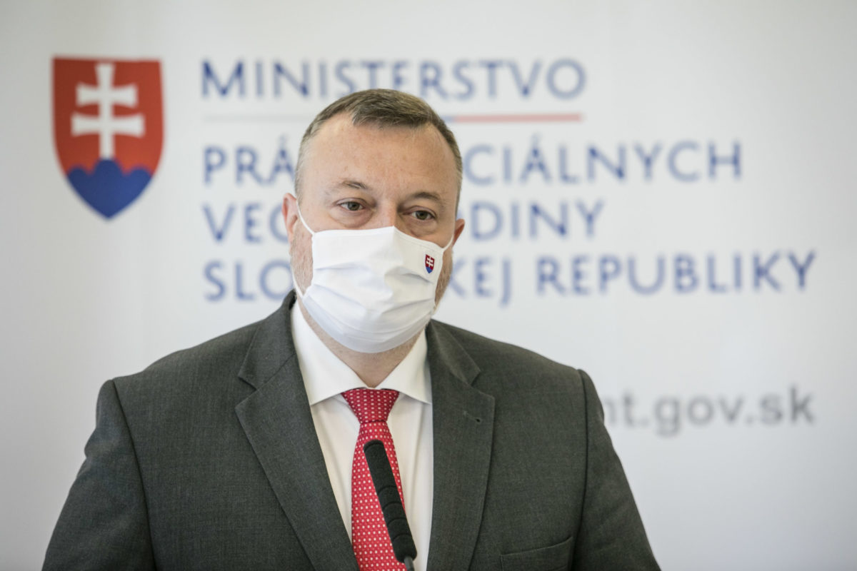 Ministerstvo práce, Milan Krajniak