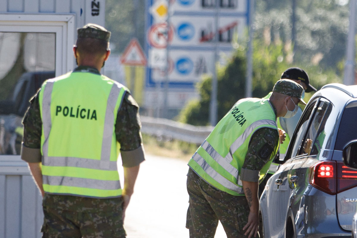 COVID 19: Kontroly na hraniciach Petržalka - Berg