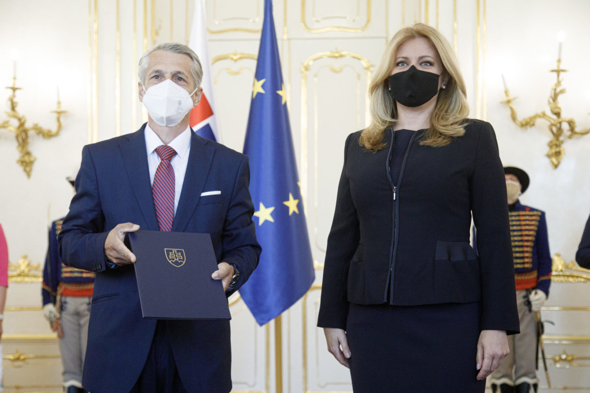 PREZIDENTKA: Odovzdala poverovacie listiny