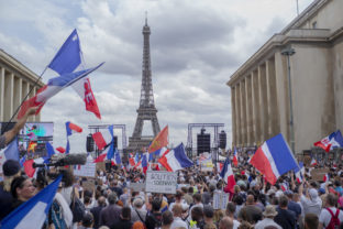 Francúzsko, protest, koronavírus
