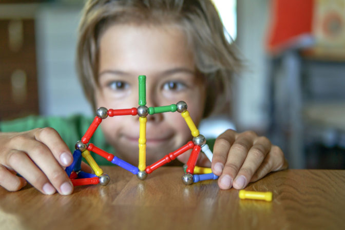 Dieťa, deti, hračka, stavebnica, hračky