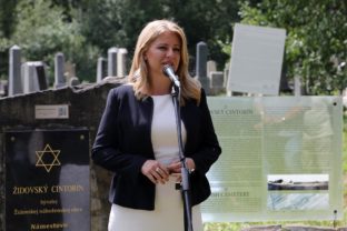 Prezidentka, Zuzana Čaputová, cintorín
