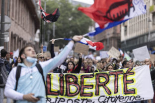 Protest, koronavírus, Francúzsko