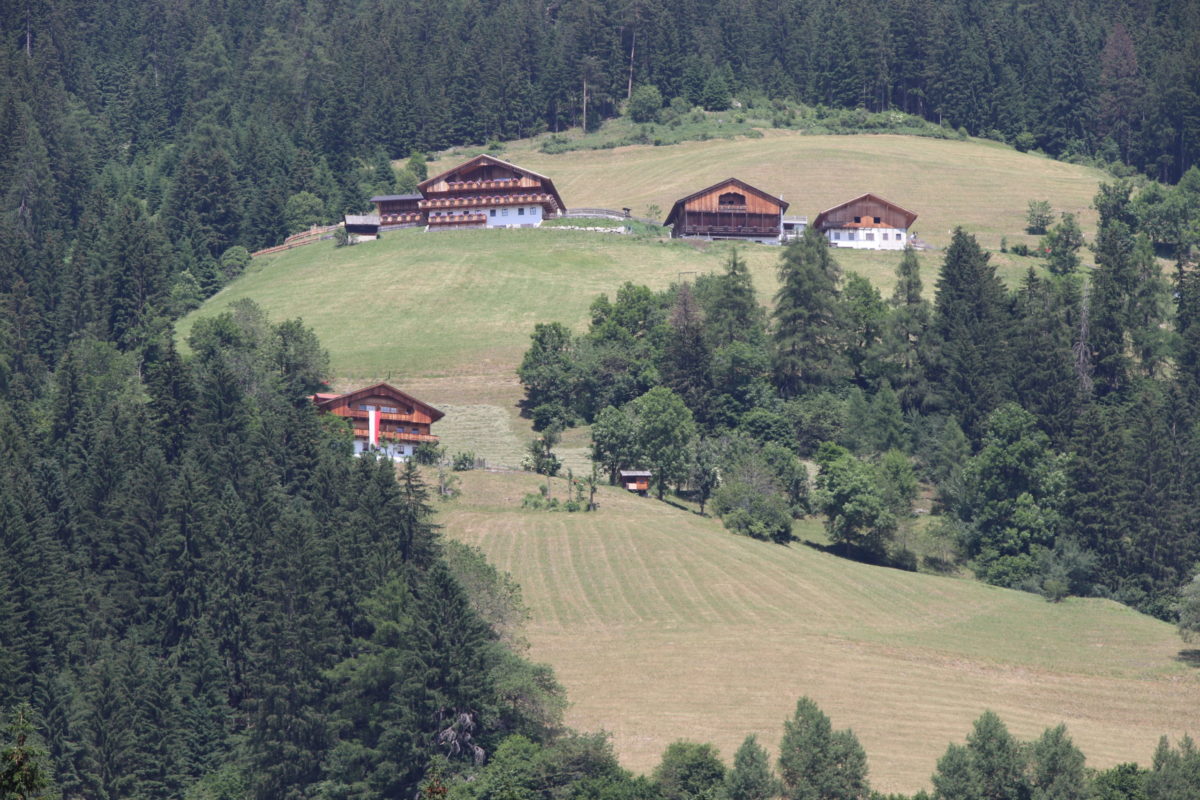 Apartmán,