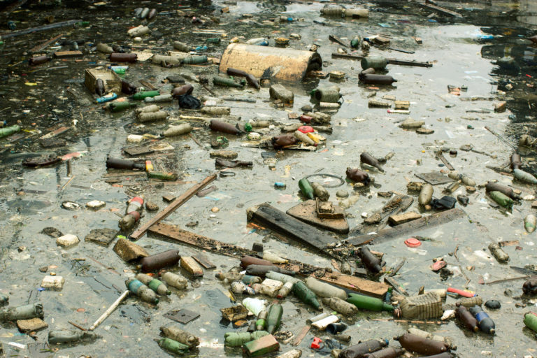 Znečistená voda, odpad, environmentálna záťaž
