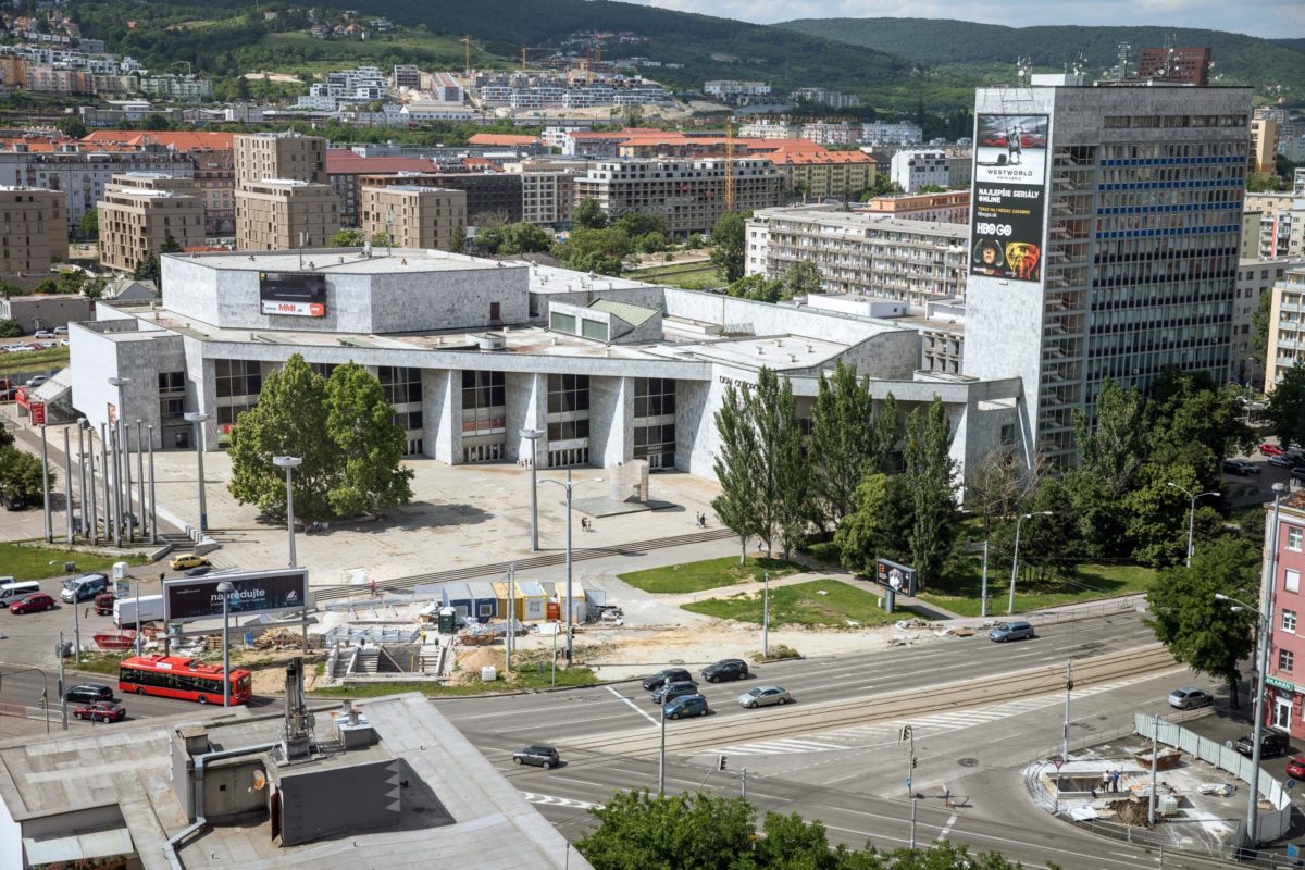 Dom odborov Bratislava