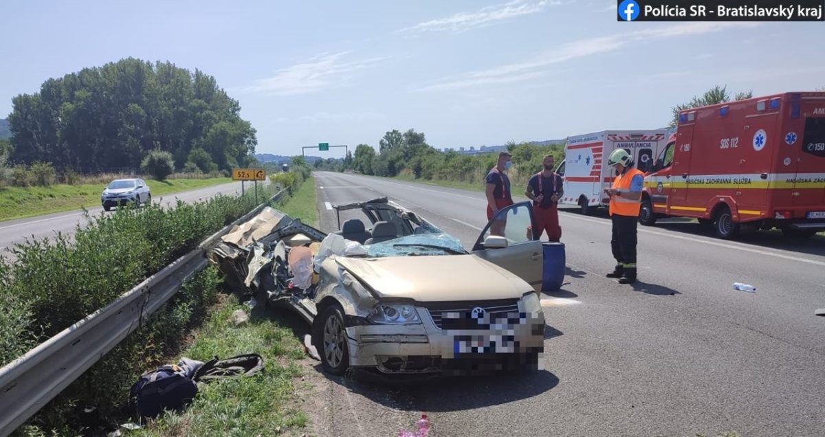 Nehoda na diaľnici D2