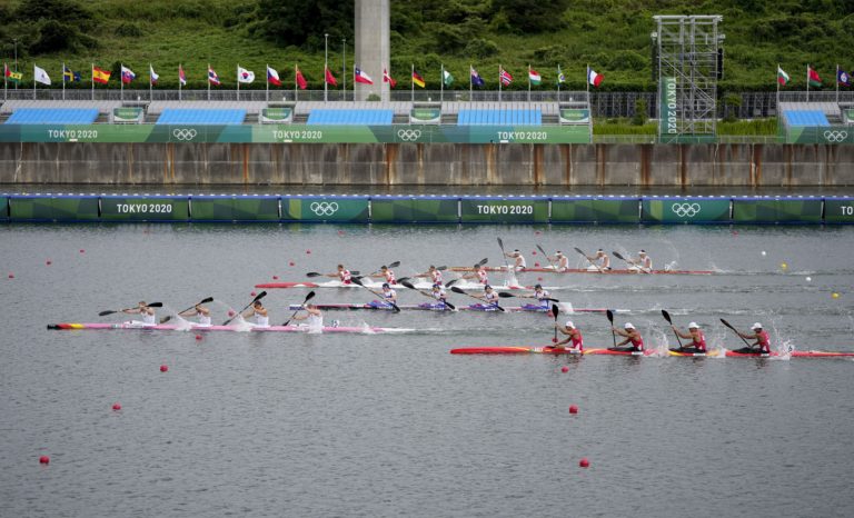 Semifinále K4 na 500 m
