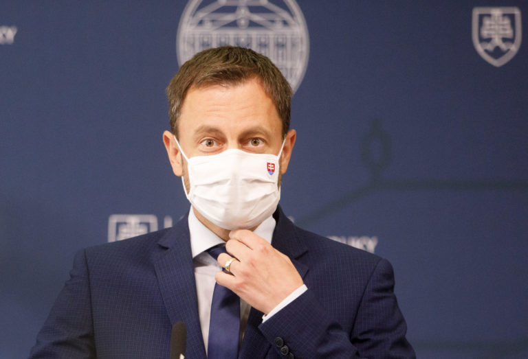 VLÁDA: Odborná pracovná skupina pre obnovu dôvery