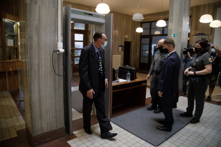 Súdy: Pojednávanie s Dobroslavom Trnkom