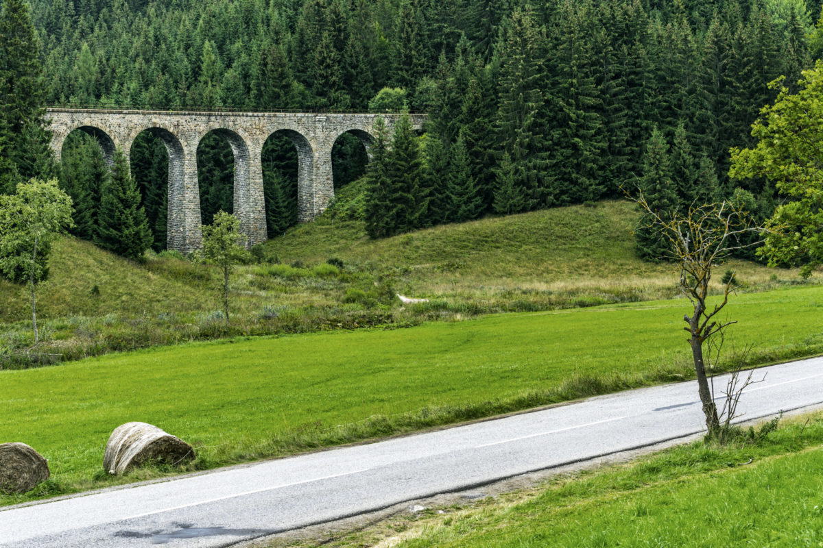 Chmarossky viadukt.jpg