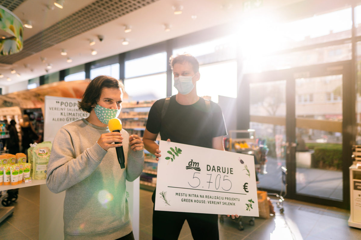 Marian tesak projektova manaaar a miroslav a ibik spoluautor projektu.jpg