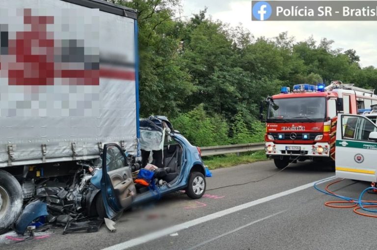 Nehoda, diaľnica D2