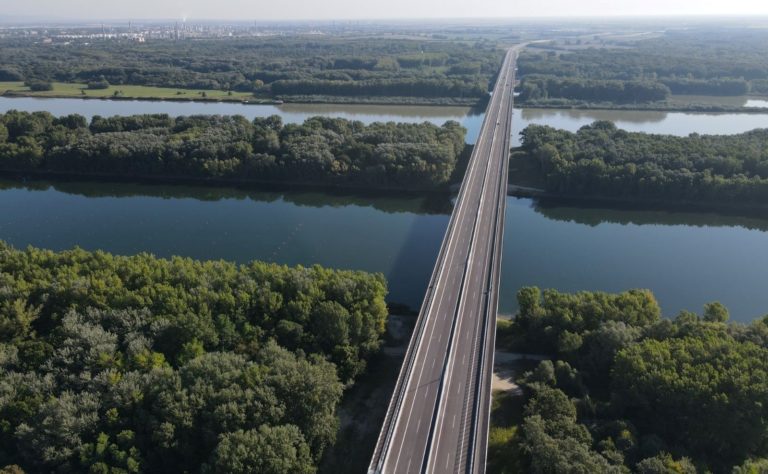 Obchvat D4/R7, Bratislava