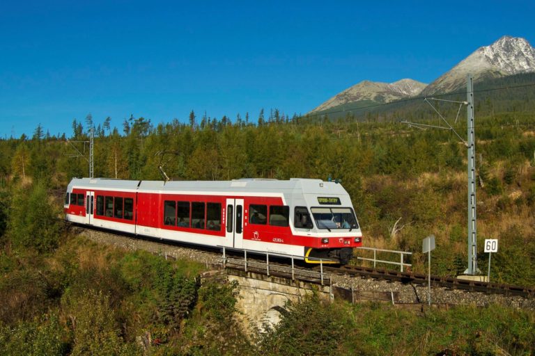 Vlaky, Tatry, Tatranské elektrické železnice, ZSSK