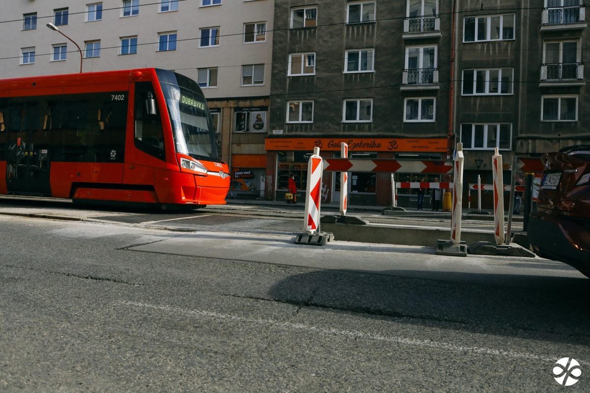 Dopravný podnik Bratislava, električka,