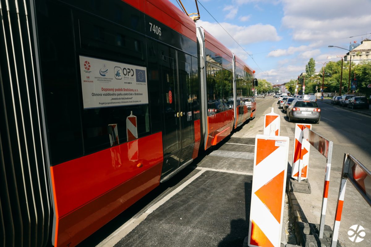 Dopravný podnik Bratislava, električka,
