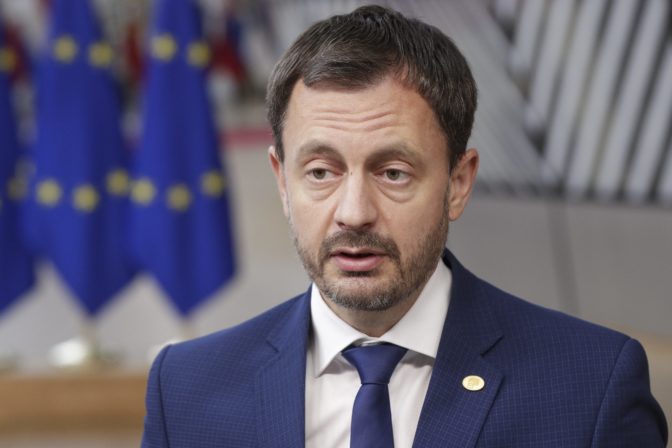 Summit, Eduard Heger