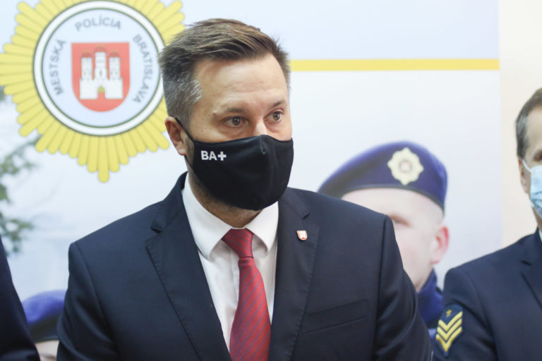 Matúš Vallo, polícia, Bratislava