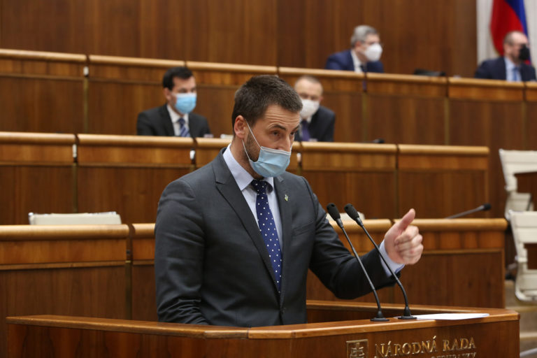 Marián Viskupič