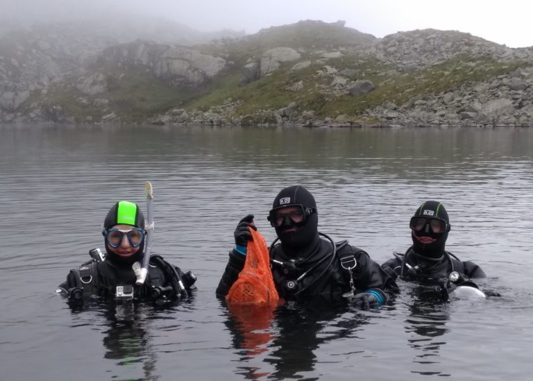 Potapaci cistenie plesa tatry statne lesy.jpg