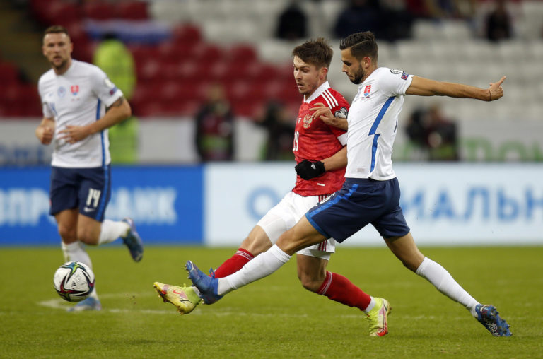 Russia Slovakia WCup 2022 Soccer