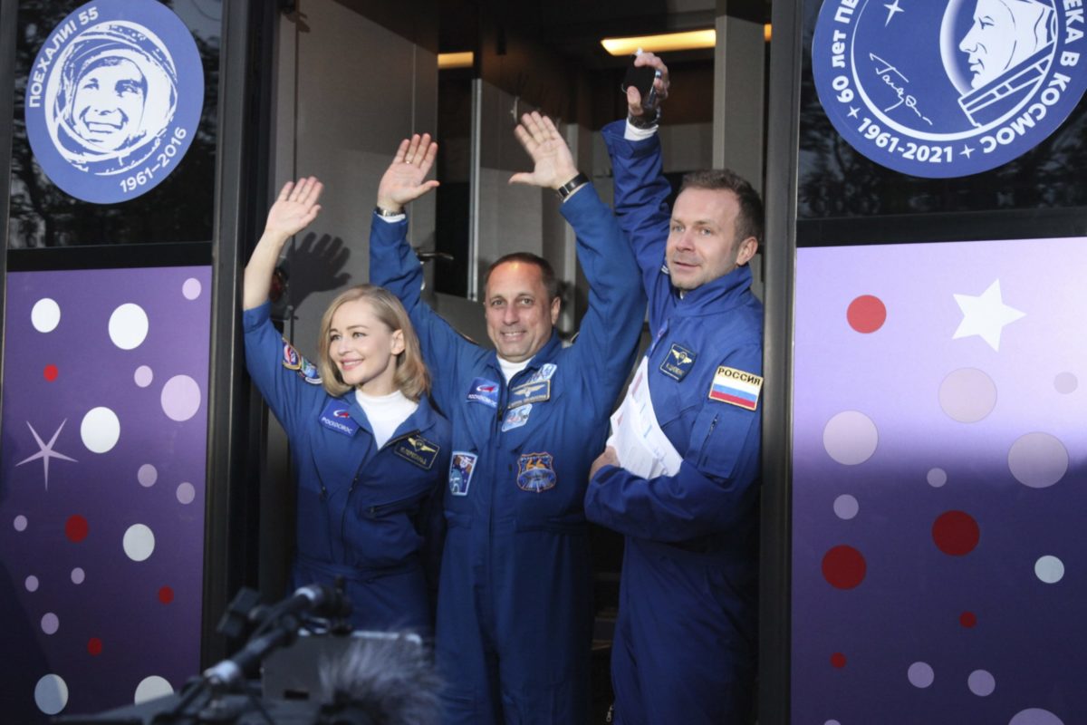 ISS, herci, vesmír