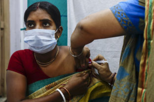 Koronavírus, India, očkovanie