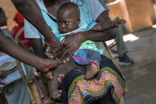 Afrika, deti, očkovanie