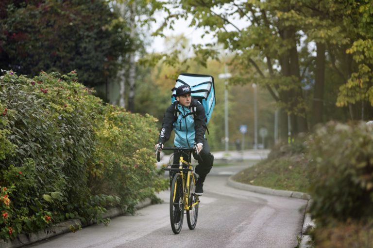 Wolt kurier_bicykel.jpg