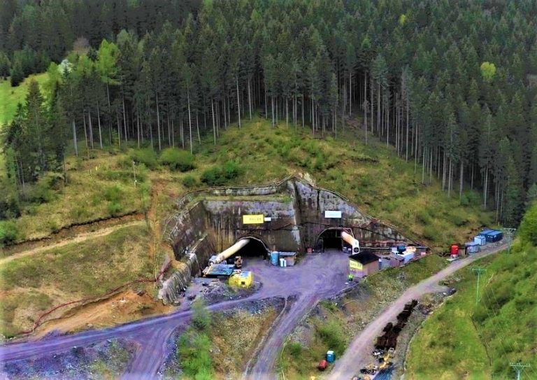 Tunel Čebrať