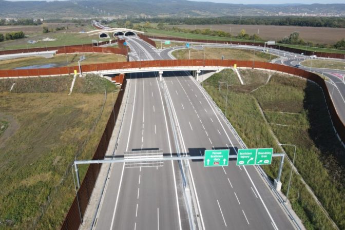 Diaľnica D4, obchvat Bratislavy