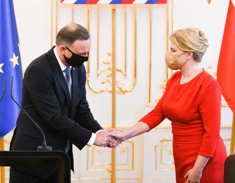 Caputova, Duda