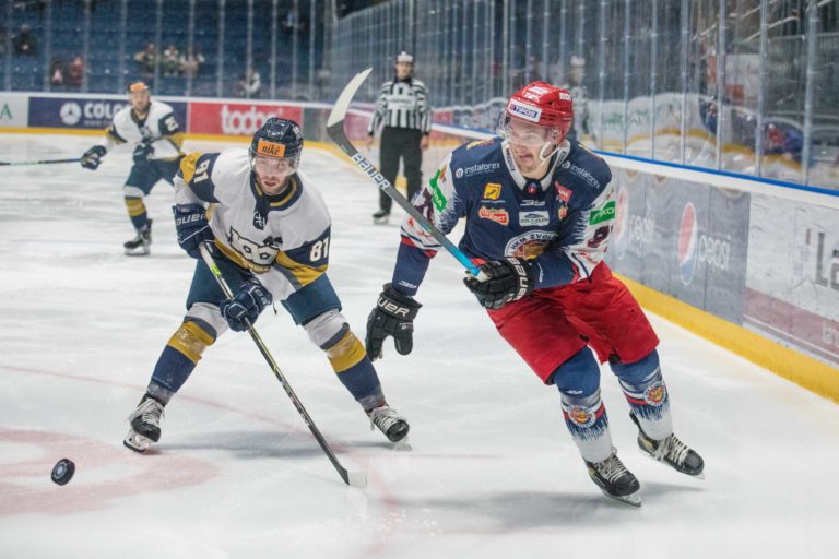 HOKEJ TE: Bratislava - Zvolen